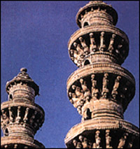 Shaking Minarets