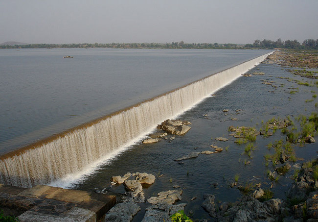 UMMUGUDEM BARGE ON GODAVARI